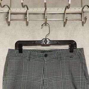 Travis Mathew Shorts Men 32 Gray Tartan Plaid Golf Performance Lightweight Khaki